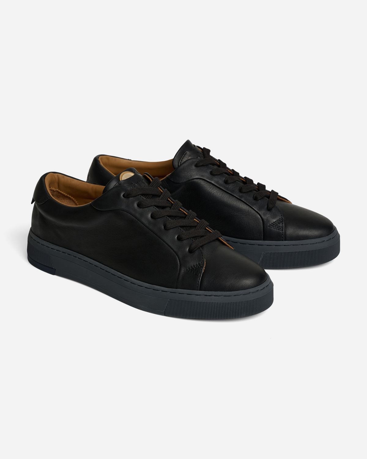 VYN AVA Black sneaker