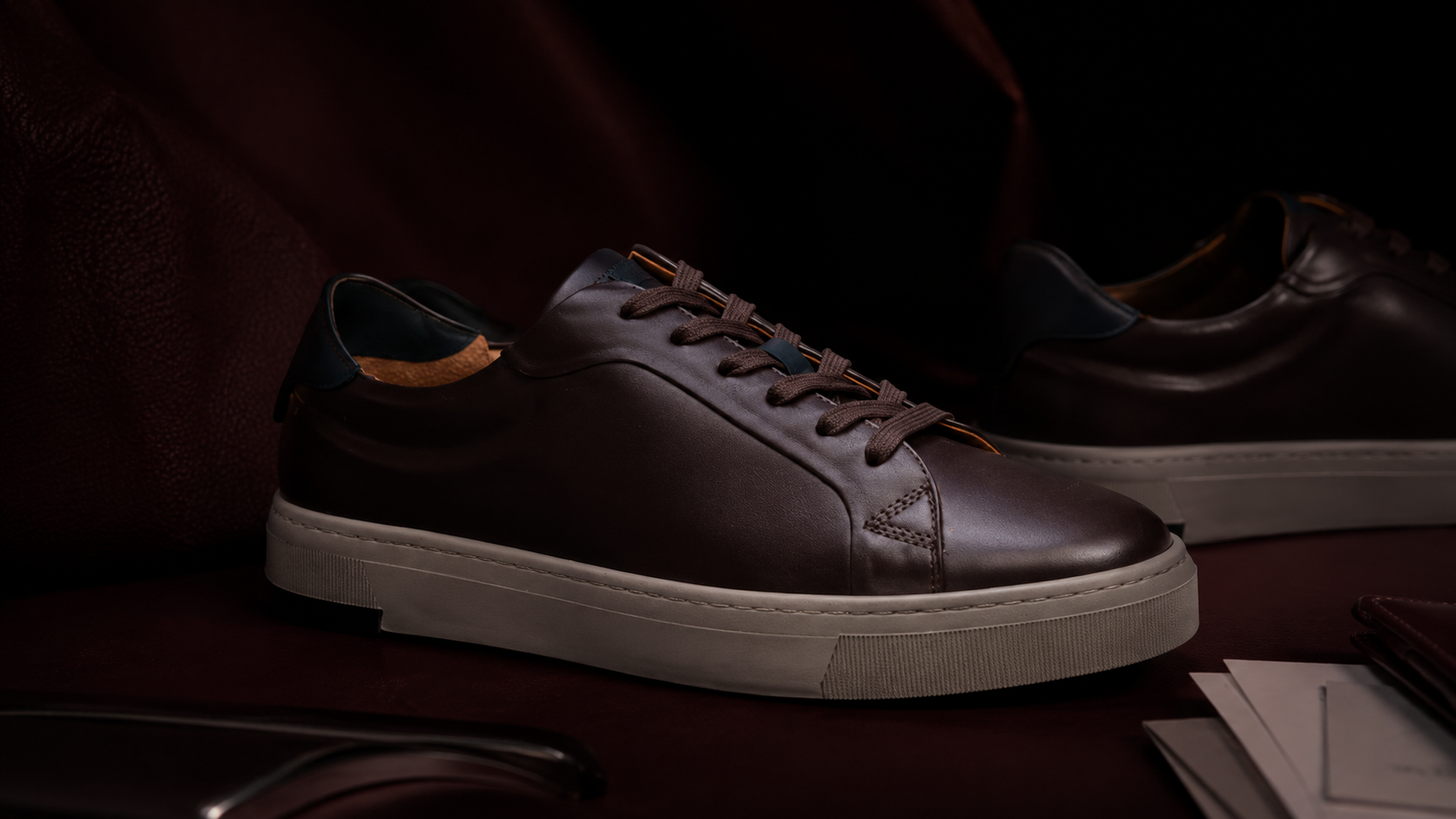 VYN leather sneakers